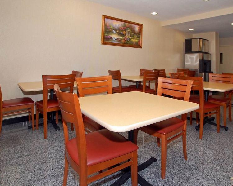 Comfort Inn Jfk Airport New York Exterior foto